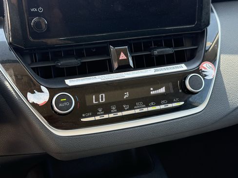 Used 2024 Toyota Corolla LE image 22