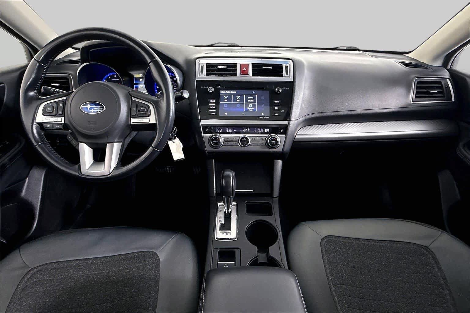 Used 2016 Subaru Legacy 2.5i Premium w/ Moonroof Package AWD/4WD image 14