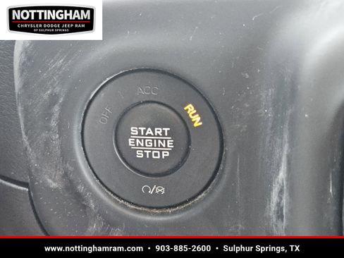 Used 2020 Jeep Wrangler Unlimited Sahara image 16
