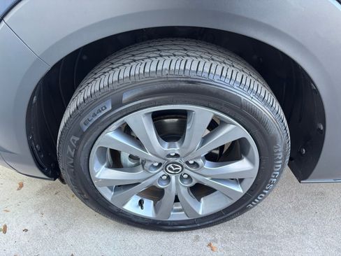 Used 2025 MAZDA CX-30 AWD 2.5 S w/ Preferred Package image 12