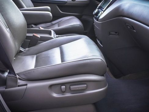 Used 2017 Honda Odyssey EX-L image 25