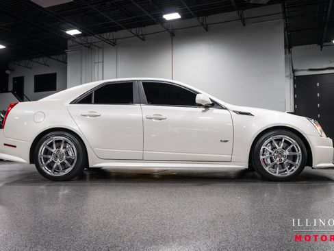 Used 2011 Cadillac CTS V w/ Wood Trim Package RWD image 6