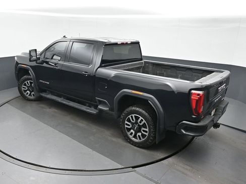 Used 2023 GMC Sierra 2500 AT4 image 31