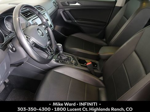 Used 2018 Volkswagen Tiguan SEL AWD/4WD image 4