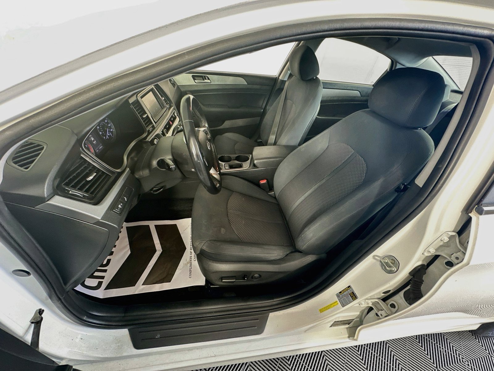 Used 2018 Hyundai Sonata SEL FWD image 21
