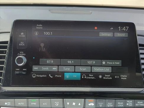 New 2026 Honda Odyssey Touring image 12