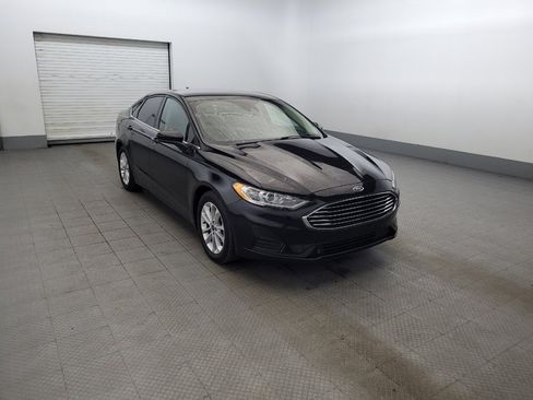 Used 2020 Ford Fusion SE w/ Fleet SE Value Package FWD image 13