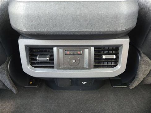 Used 2024 Ford F250 Lariat w/ Lariat Ultimate Package AWD/4WD image 17