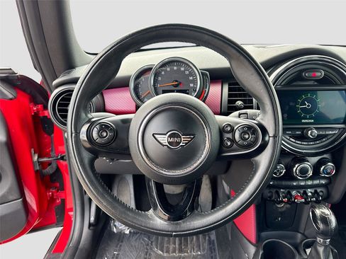 Used 2019 MINI Cooper Convertible FWD image 11