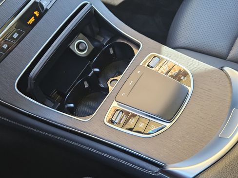 Certified 2021 Mercedes-Benz GLC 300 GLC 300 image 21