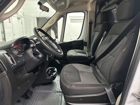 Used 2021 RAM ProMaster 2500 FWD image 18