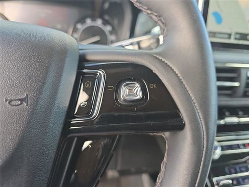 Used 2022 Lincoln Corsair FWD w/ Equipment Group 101A image 29