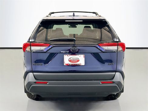 New 2025 Toyota RAV4 XLE image 5