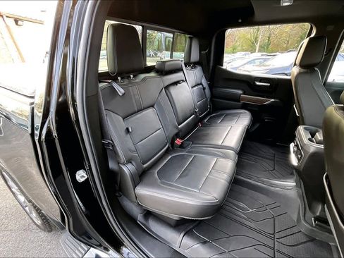 Used 2019 Chevrolet Silverado 1500 High Country w/ High Country Premium Package image 37