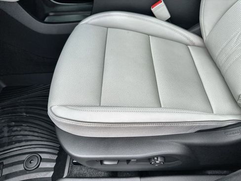 New 2026 Buick Envision Avenir AWD/4WD image 25