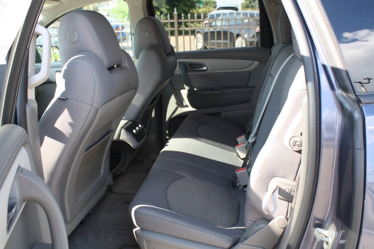 Used 2014 Chevrolet Traverse LS FWD image 8
