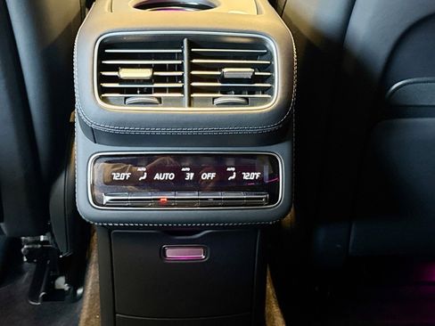 New 2026 Mercedes-Benz Maybach GLS 600 4MATIC image 24