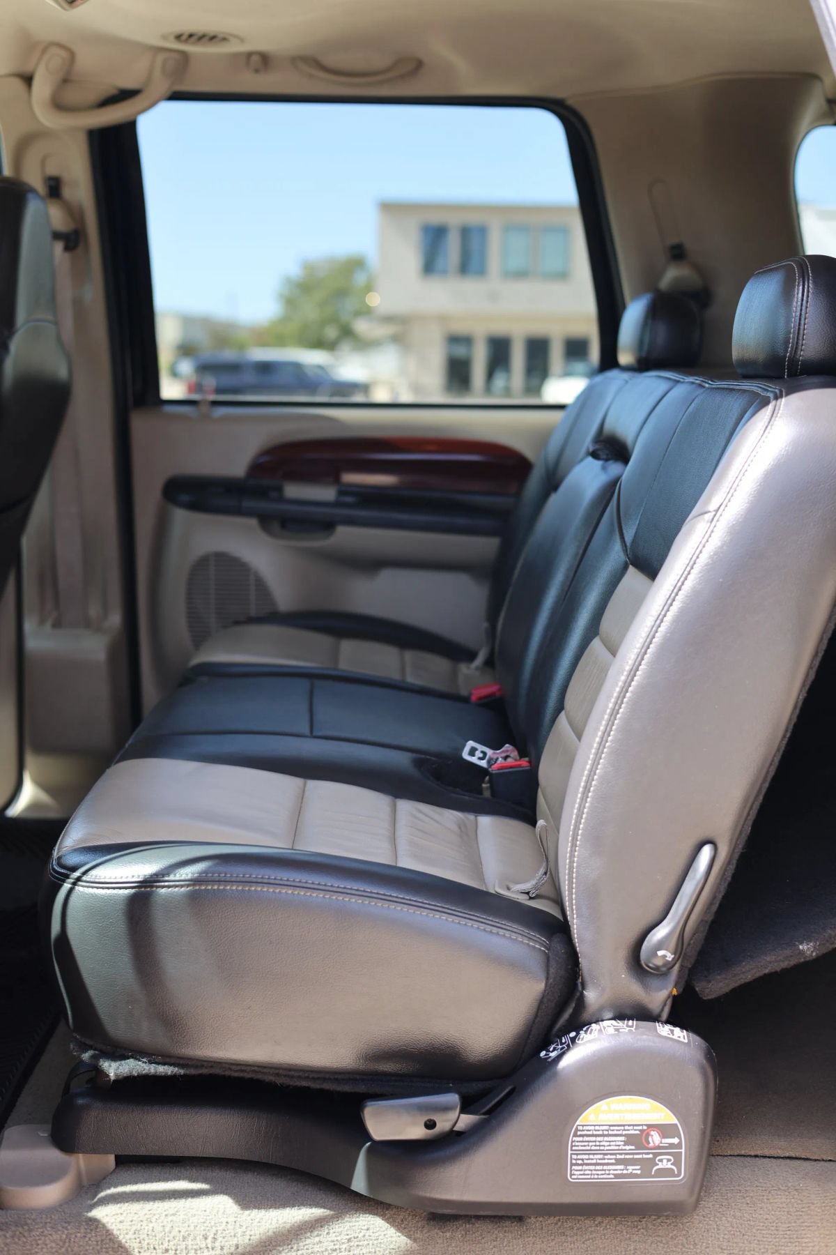 Used 2005 Ford Excursion Eddie Bauer AWD/4WD image 21
