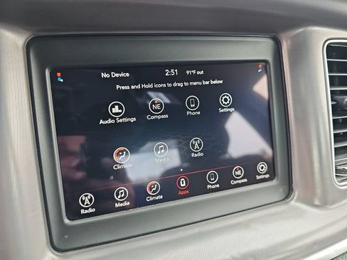 Used 2022 Dodge Charger SXT RWD image 24