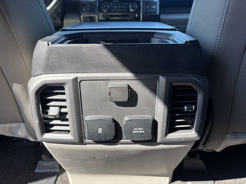 Used 2018 Ford F150 XLT w/ Equipment Group 302A Luxury AWD/4WD image 15