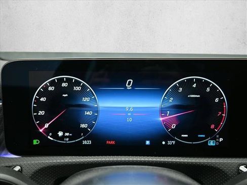 Certified 2025 Mercedes-Benz CLA 250 4MATIC image 16