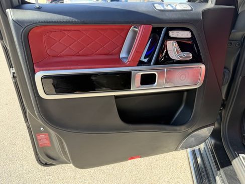 Used 2021 Mercedes-Benz G 550 image 12