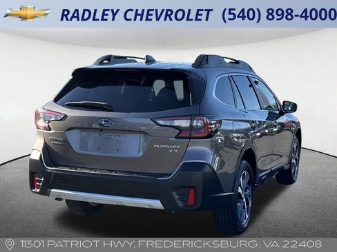 Used 2022 Subaru Outback Limited XT image 5