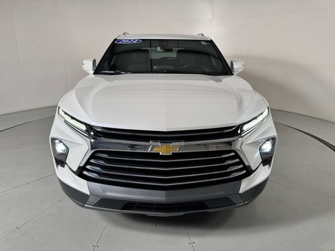Used 2024 Chevrolet Blazer Premier w/ Enhanced Convenience Package AWD/4WD image 9