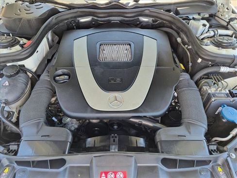 Used 2011 Mercedes-Benz E 350 Sedan image 21