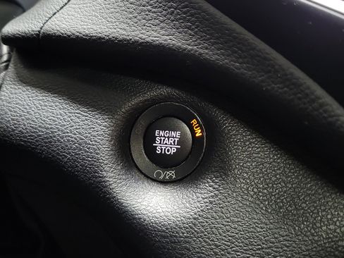 Used 2020 Jeep Cherokee High Altitude image 29