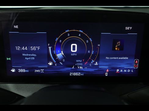 Used 2025 Chevrolet Traverse LT AWD/4WD image 26
