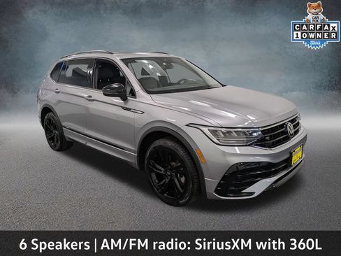 Used 2023 Volkswagen Tiguan SE R-Line AWD/4WD image 3