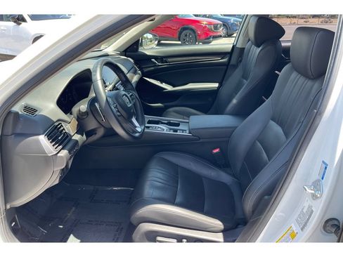 Certified 2022 Honda Accord Touring image 10
