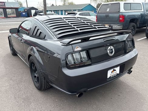 Used 2007 Ford Mustang GT Premium image 5