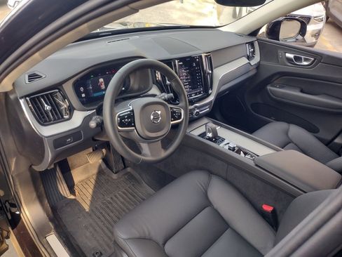 New 2025 Volvo XC60 B5 Plus w/ Protection Package Premier image 8