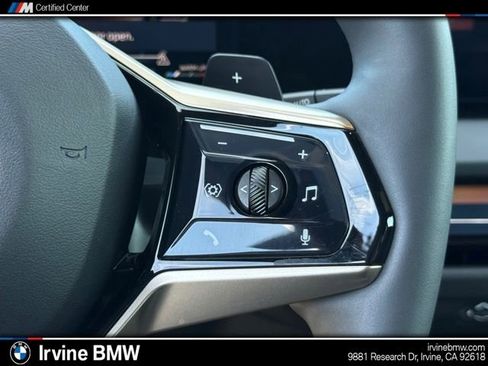 Used 2025 BMW X3 xDrive30i image 24