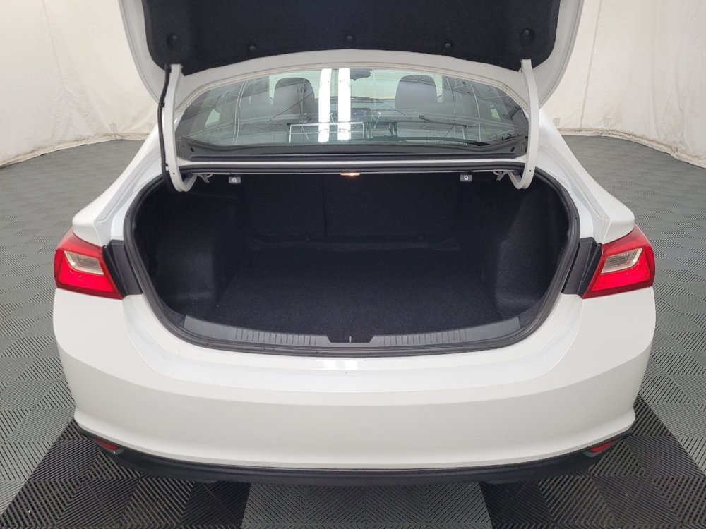 Used 2023 Chevrolet Malibu LT FWD image 29