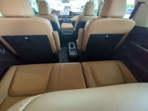 Used 2026 INFINITI QX80 Luxe w/ Cargo Package RWD image 36