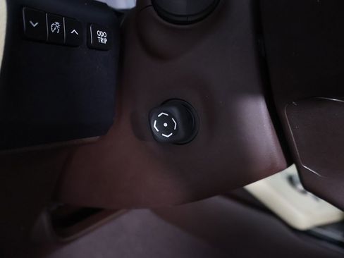 Used 2018 Lexus ES 350 w/ Ultra Luxury Package image 40