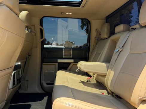 Used 2019 Ford F250 Lariat w/ Lariat Value Package AWD/4WD image 22