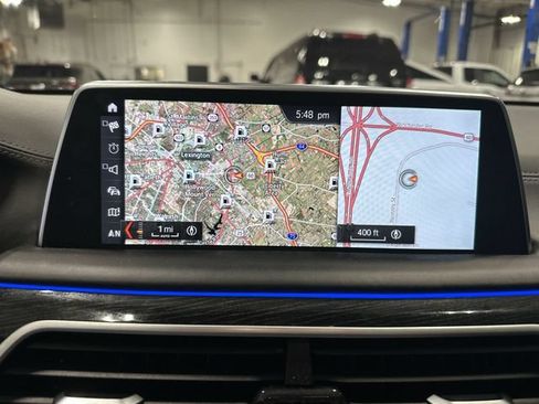 Used 2018 BMW 750i RWD image 24