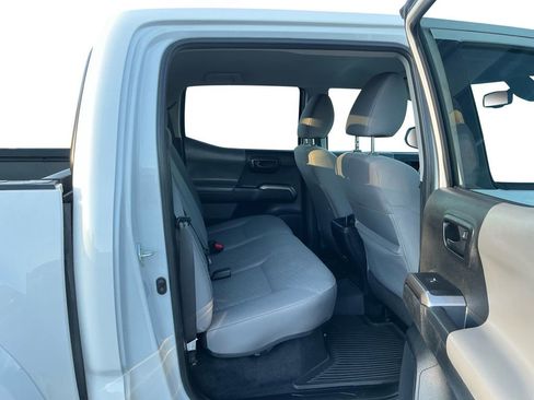 Used 2021 Toyota Tacoma SR5 image 23
