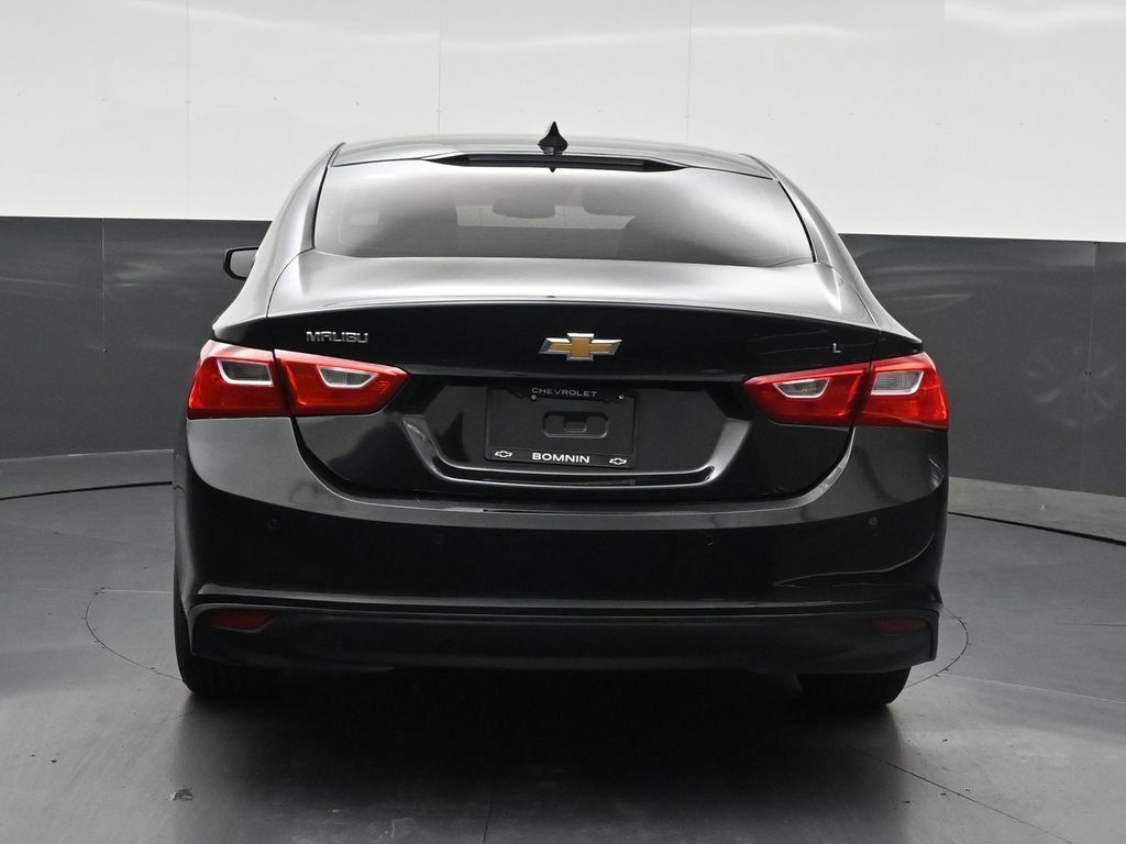 Used 2024 Chevrolet Malibu LT FWD image 4