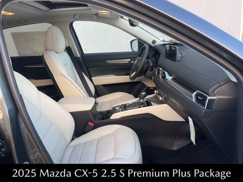 New 2025 MAZDA CX-5 AWD 2.5 S w/ Premium Plus Pkg image 29