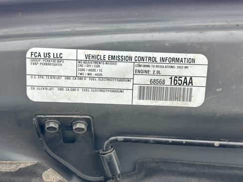 Used 2023 Jeep Wrangler Unlimited Rubicon 4xe AWD/4WD image 21
