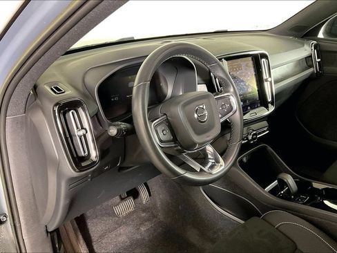 Used 2023 Volvo XC40 Recharge Plus w/ Protection Package Premier AWD/4WD image 14