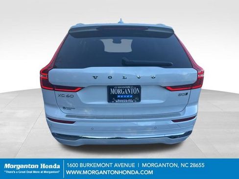 Used 2023 Volvo XC60 B5 Plus image 8