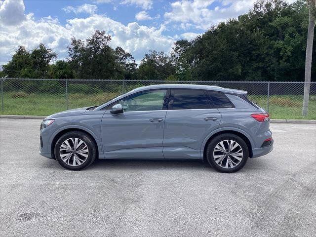 Used 2023 Audi Q4 e-tron Premium Plus w/ Premium Plus RWD image 7
