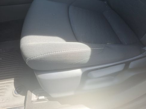 Used 2026 Toyota Corolla SE FWD image 27