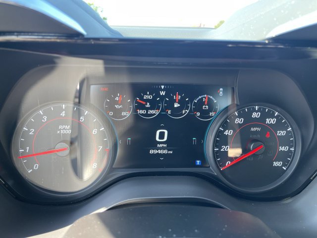 Used 2017 Chevrolet Camaro LT RWD image 15